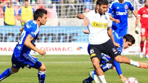 Mauro Olivi en el último Superclásico que ganó Universidad de Chile a Colo Colo.