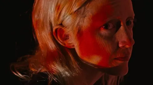 Andrea Riseborough protagoniza "Possessor", de Brandon Cronenberg.