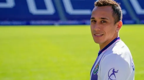 Los años no pasan por Fabián Orellana. El delantero chileno dice que se quedará en España "mientras lo haga bien".