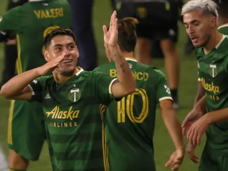 Felipe Mora marca un golazo ante Los Angeles Galaxy