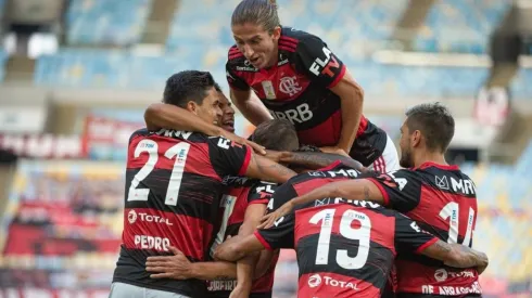 Flamengo sube al segundo puesto