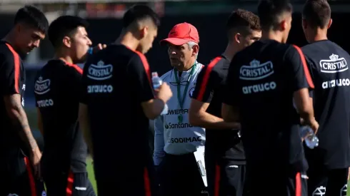 Reinaldo Rueda volverá a los trabajos en cancha con la selección chilena en Fiestas Patrias