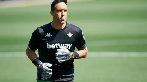 Claudio Bravo fue titular en el estreno de la Liga