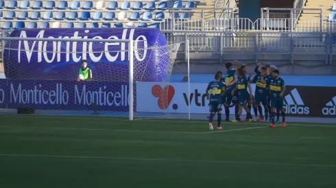 Los Ruleteros sorprendieron a los celestes ganándoles por 2-1 en Rancagua.