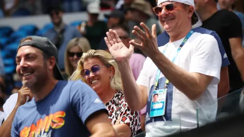 La madre de Dominic Thiem está feliz y agradecida por el trabajo de Massú como entrenador de su hijo.
