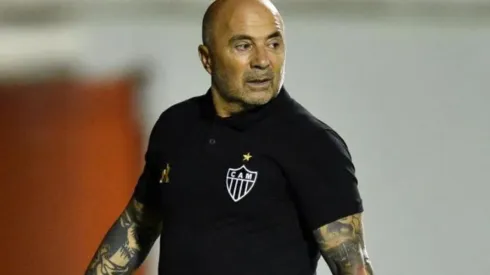 Jorge Sampaoli amenaza que se va del Atlético Mineiro.