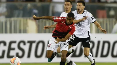 Colo Colo viaja a Brasil para jugar la Copa Libertadores en su cuarta fecha ante Athletico Paranaense.