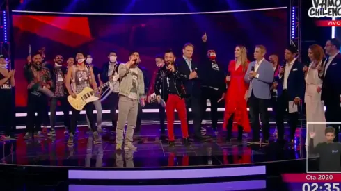 Villa Cariño y Tomo Como Rey en pleno, para Vamos Chilenos.