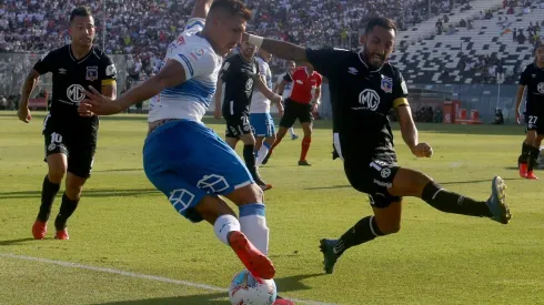 Pinares protagoniza el "pie de cueca" a De la Fuente