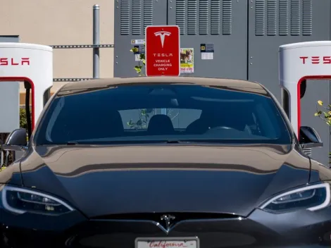 Tesla anuncia baterías de autos eléctricos más baratas