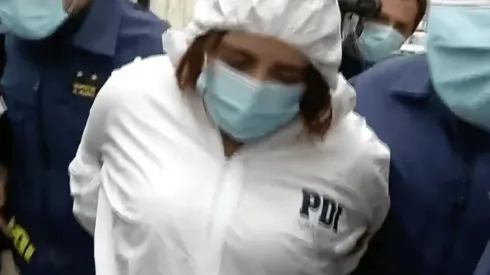 Denisse Llanos fue trasladada hasta la Brigada de Homicidios de la PDI.