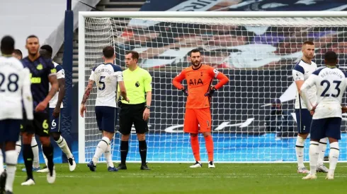 La cara de los jugadores del Tottenham lo dice todo