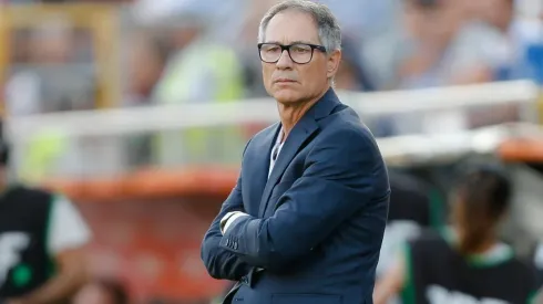 Holan llevó a un brujo a su última visita a Gremio