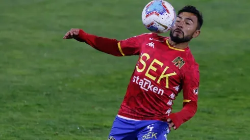 El centrocampista de 29 años quiere seguir haciendo un buen papel en Unión y sueña con un puesto firme en La Roja.