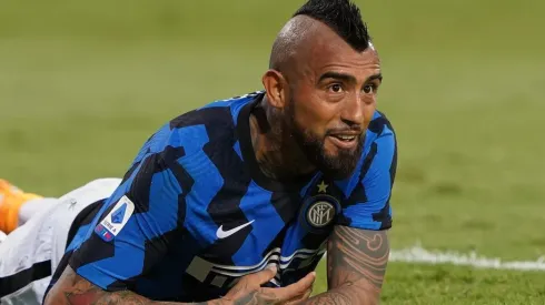 Conte adelantó que sacó a Arturo Vidal por precaución.