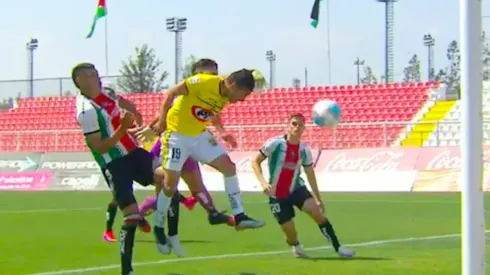 U de Conce vence a Palestino con un tremendo error del arquero