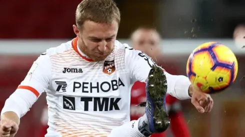 El zaguero dejó de firmar un nuevo contrato para ir a defender a su país.