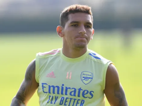 Lucas Torreira llega al Atlético a días del choque ante Chile