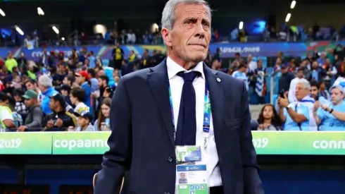 El Maestro Tabárez estima que Chile pierde potencial con sus bajas, pero que todo se verá en cancha.