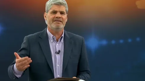 Juan Cristóbal Guarello manifestó toda su molestia por el mal arbitraje de Chile ante Uruguay por Eliminatorias para el Mundial de Qatar 2022