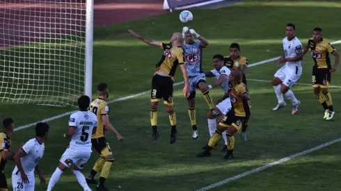 Colo Colo ante Coquimbo Unido en el Sánchez Rumoroso.