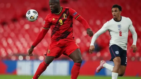 Inglaterra alcanzó se mantiene invicta en el certamen europeo.