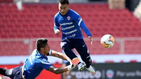 La selección chilena entrenó con Jean Meneses entre los once titulares, en una de las posibilidades que aparecen para la formación este martes
