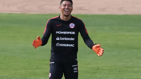 El portero hará su estreno oficial con la camiseta de Chile.