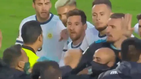 Messi se agarró con el plantel de Bolivia tras victoria de Argentina