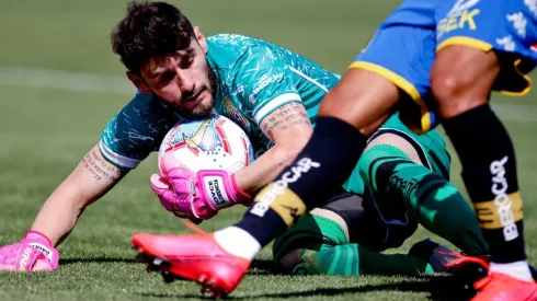 Paulo Garcés no estuvo en el partido ante la UC por decisión técnica.