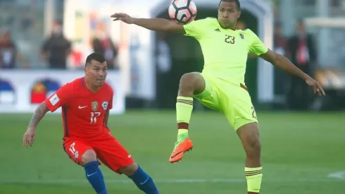 Venezuela recibe a Chile obligado a ganar