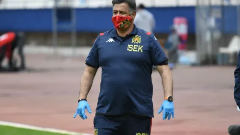 Ronald Fuentes ante Deportes Antofagasta