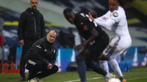 El rosarino quiere mantener al Leeds en la parte alta de la tabla.