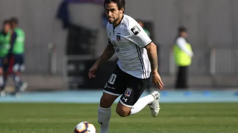 Jorge Valdivia no pudo cerrar bien su segundo ciclo como jugador de Colo Colo, pero no volverá pronto al Cacique