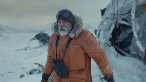 George Clooney retoma con fuerza la actuación y la dirección colaborando con Netflix en "Cielo de Medianoche".