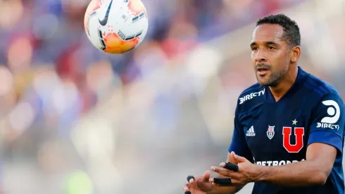 El lateral es cuestionado por su rendimiento con la camiseta de la U.