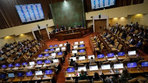 A las 10:30 am se dio inicio formalmente a la discusión.