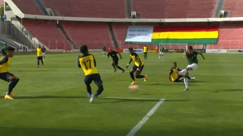 Arce anotó un golazo ante Ecuador