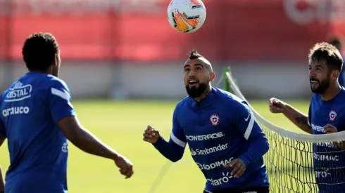 Jean Beausejour, Arturo Vidal y Mauricio Isla, tres bicampeones que van por más gloria ante Perú.