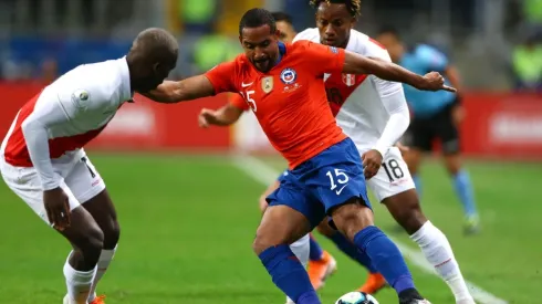 Jean Beausejour ante Perú en la Copa América 2019