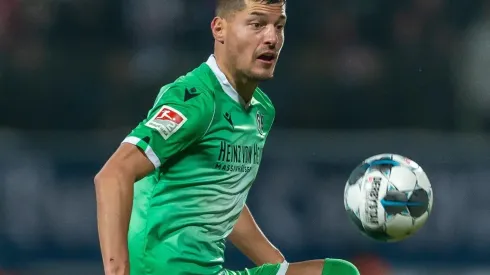 El salario del lateral sería la única traba para negociar con ByN.