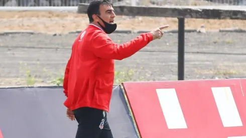 Quinteros arrepentido por sus reclamos al árbitro