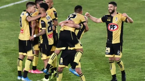 Coquimbo Unido quiere seguir con los abrazos. ahora recibirá en su feudo al difícil equipo de Unión La Calera.