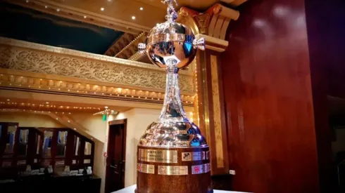 La Copa debía realizarse en Chile en 2020, algo que resultó imposible a causa de la pandemia.