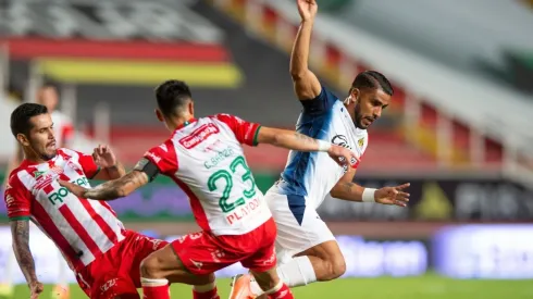 Chivas se enfrenta a Necaxa por el sueño de pasar a los cuartos de final de la Liga MX, y enfrentar a América tras la Reclasificación.