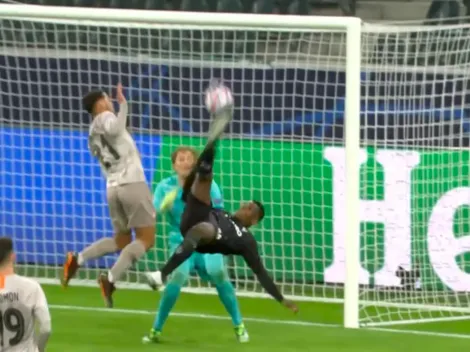 Video: ¡Tremenda! La espectacular chilena del Gladbach