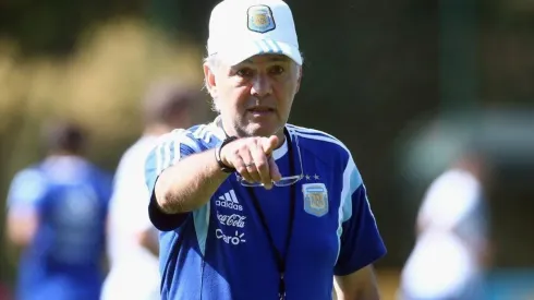 El ex DT de Argentina, Alejandro Sabella, está internado en Buenos Aires.