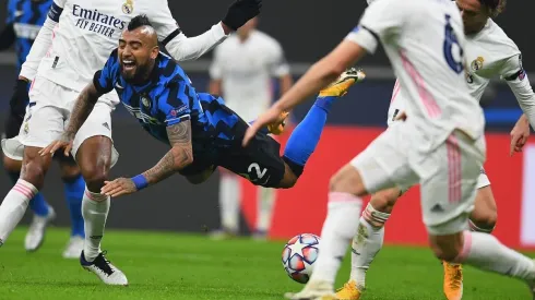 Arturo Vidal está en el ojo del huracán en la crisis del Inter de Milán, que tiene un duro desafío este sábado