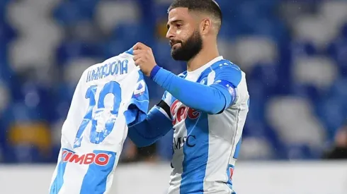 Lorenzo Insigne alza la 10 del Diego en el triunfo del Nápoli.