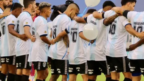 Gimnasia despidió a Maradona con triunfo ante Vélez